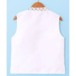 Babyhug Woven Full Sleeves Solid Kurta Pyjama Set with Mirror Embroidered Jacket - Green & White - Image 3