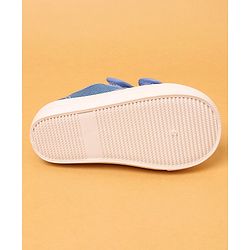 Cute Walk by Babyhug Casual Shoes with Velcro Closure - Blue - Image 5